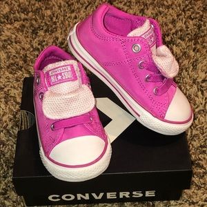Toddler size 6 Fuchsia converse